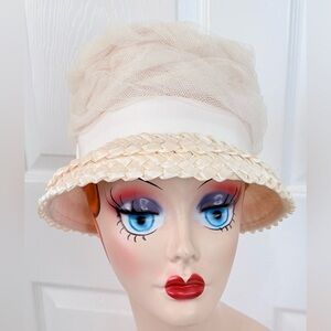 Vtg 60’s Ivory CLOCHE Woven Straw Hat With Tulle And Ribbon, Hat Pin USA